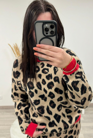 Pull col rond lépard